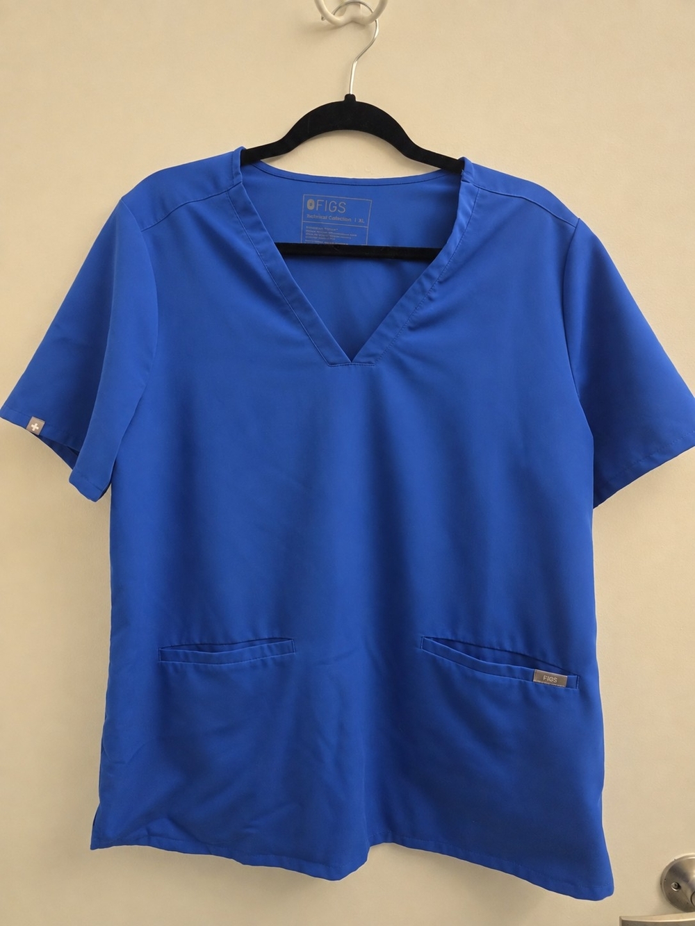 Figs Women's Blue V-Neck Short Sleeve Scrub Top